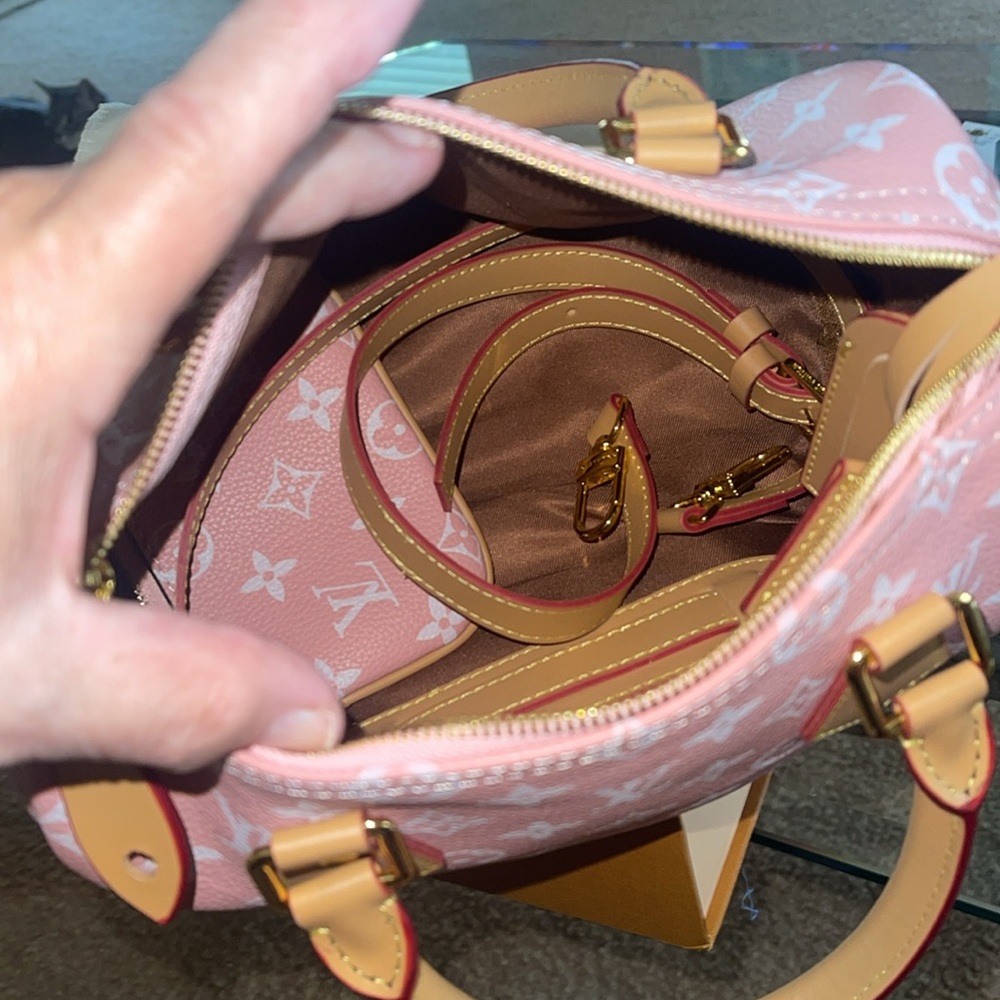 Pink  Bag Set - Picture 16 of 17